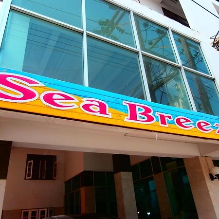 Seabreeze Mansion Hotel Phuket Buitenkant foto